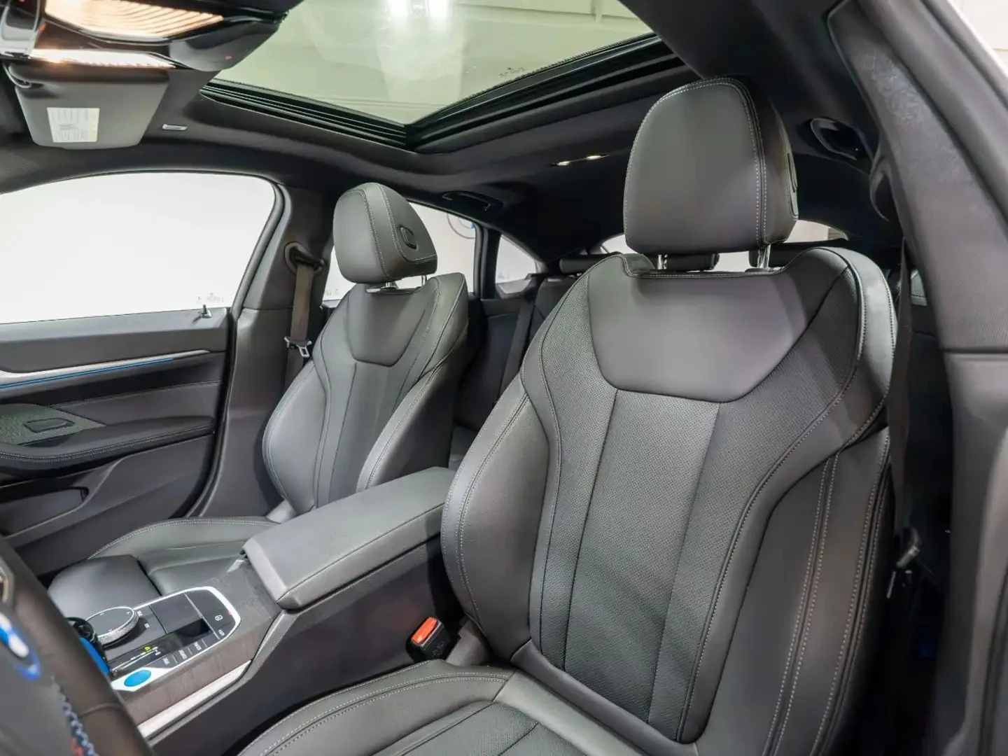 BMW i4 M50* HarmanKardon* Laserlight headlights | Mobile.bg � ����������� 11
