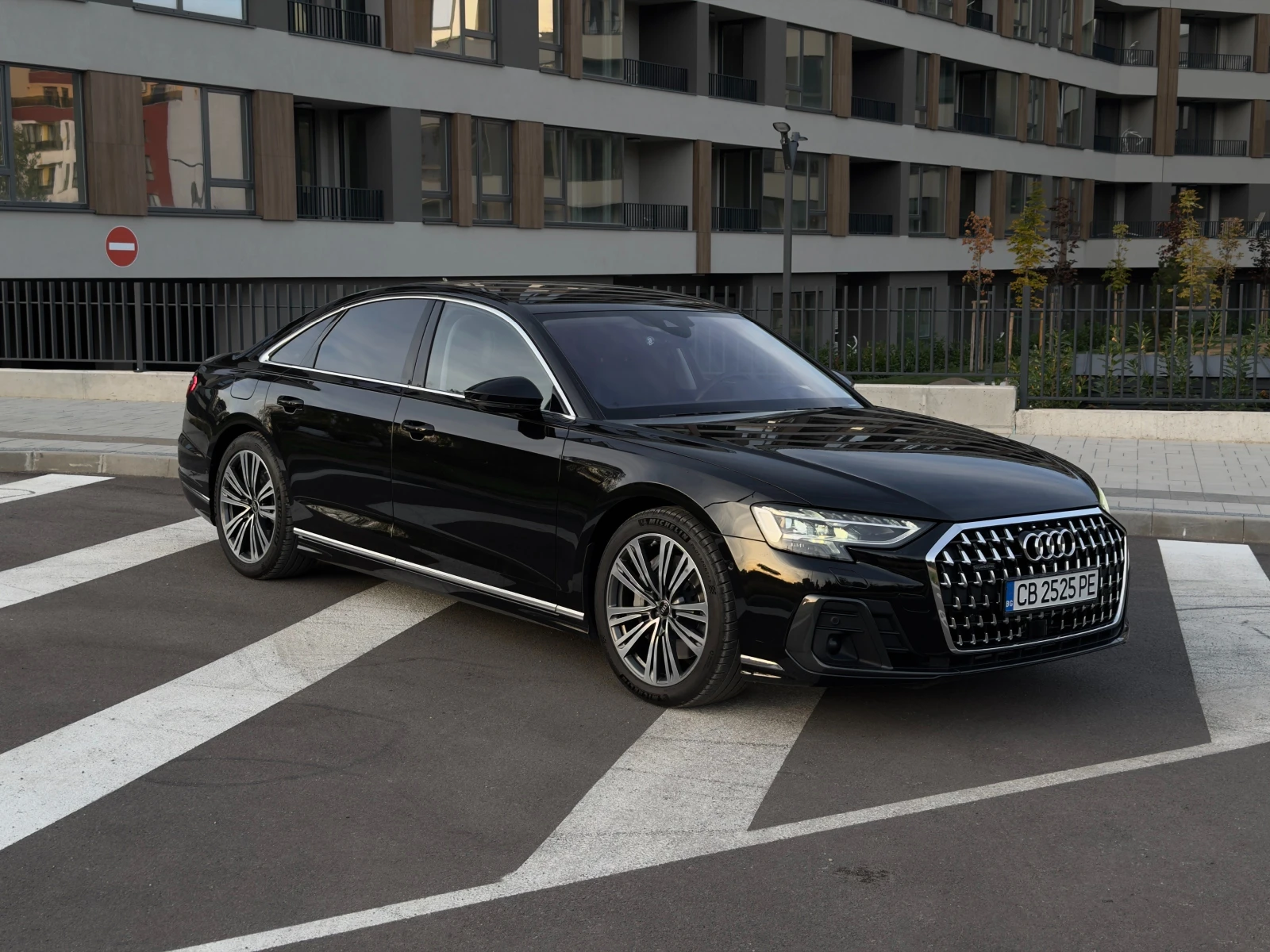 Audi A8 (D5, facelift 2021) 55 TFSI V6 Mild Hybrid Quattro