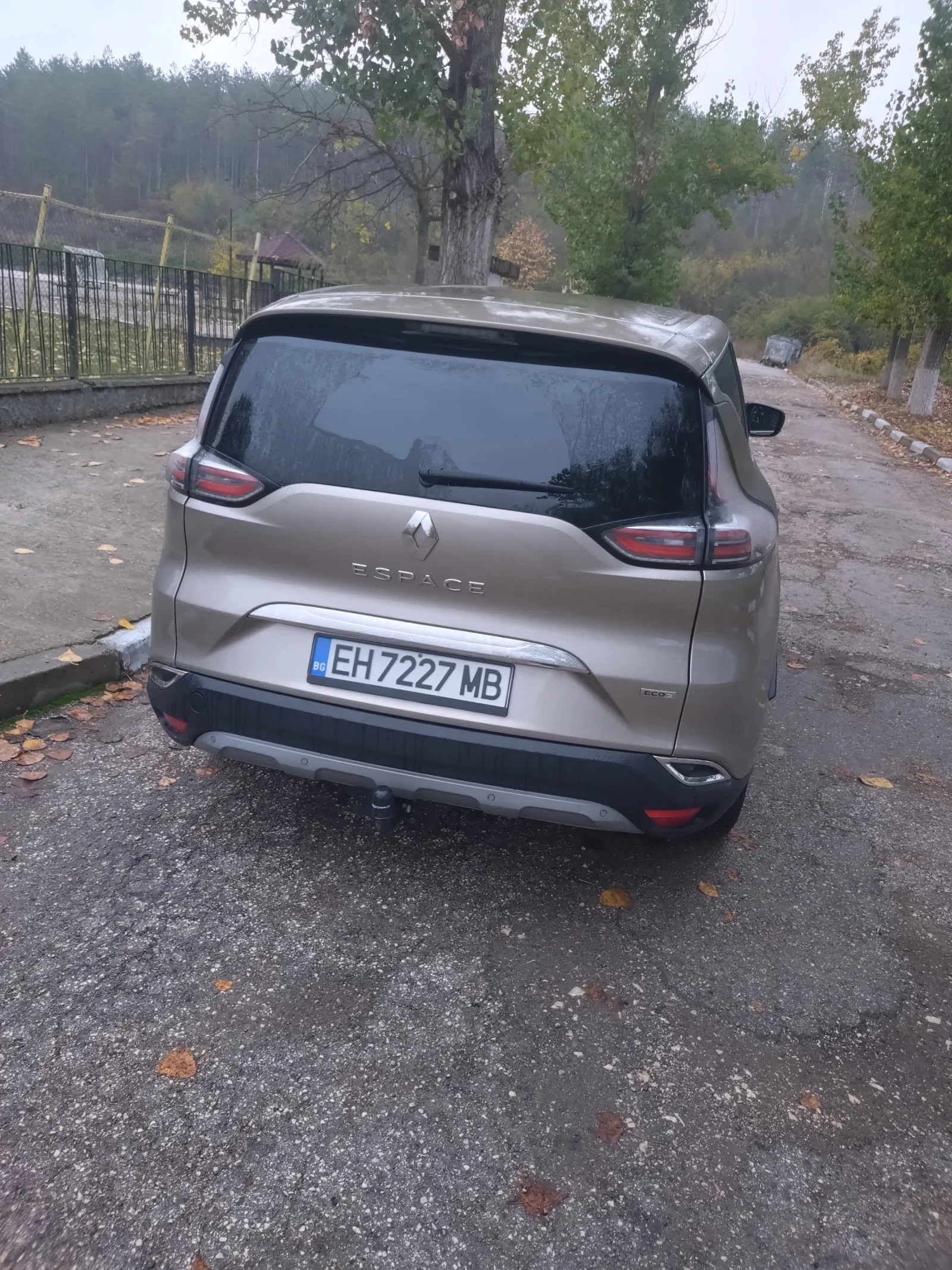 Renault Espace V, снимка 3 - Автомобили и джипове - 56652035