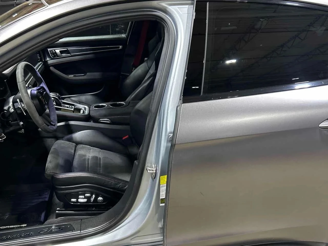 Porsche Panamera, снимка 16 - Автомобили и джипове - 56687369