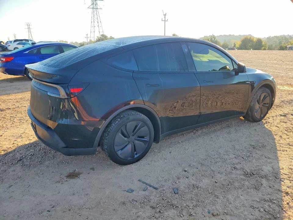 Tesla Model Y LONG RANGE, снимка 5 - Автомобили и джипове - 56712912
