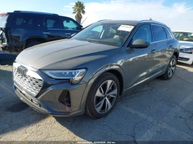 Audi Q8 E-Tron Premium Quattro, снимка 2