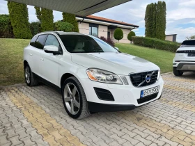 ����� �� �������� �� Volvo XC60 2.4D5 4x4 Panorama* pamet* Stronic* full