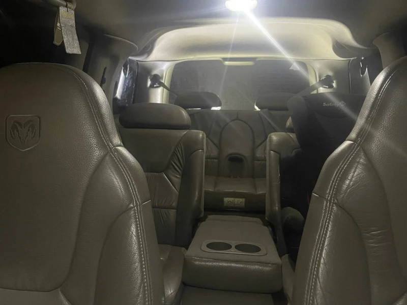 Dodge Durango DN 5.9 газ редовен и изряден, снимка 14 - Автомобили и джипове - 52932441