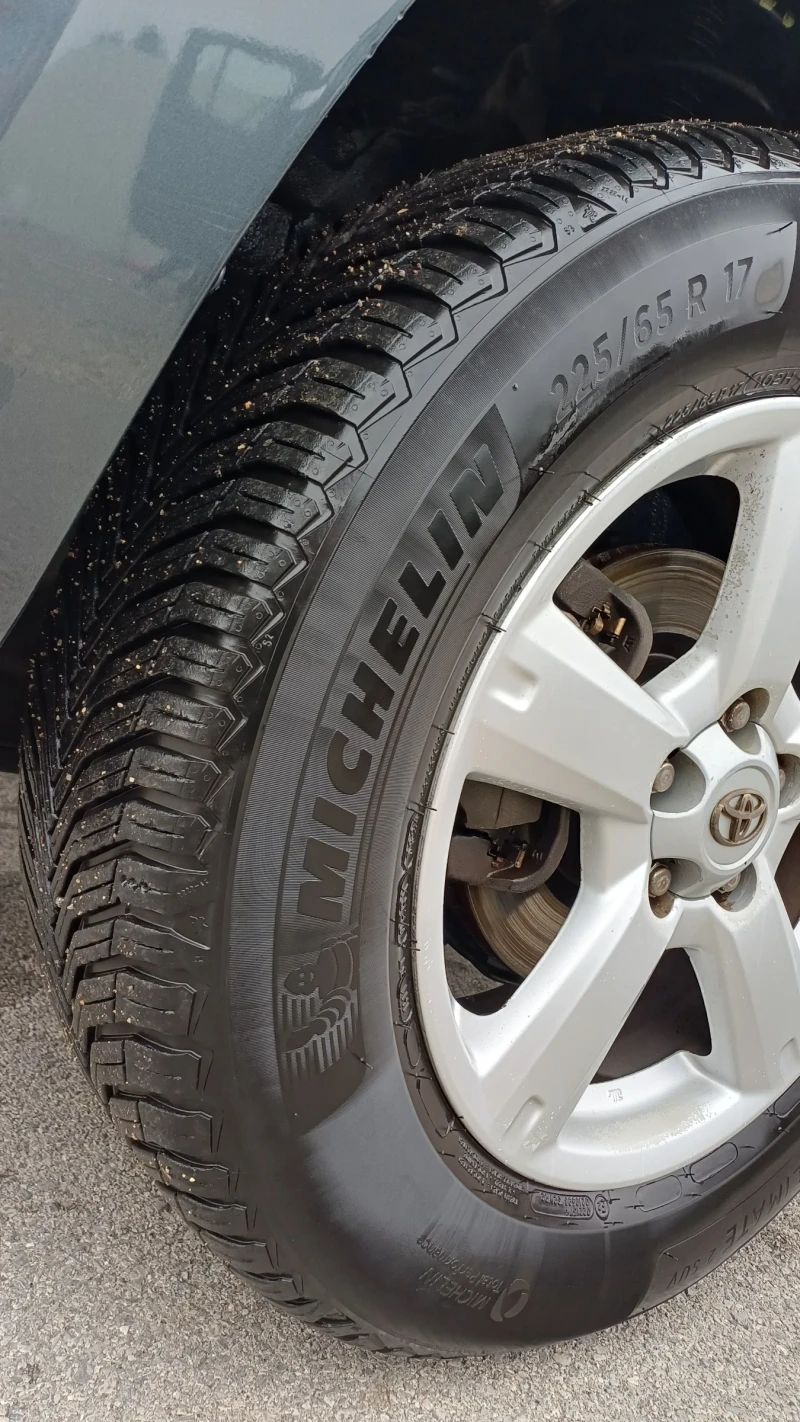 Toyota Rav4 D4D 166 000km, снимка 13 - Автомобили и джипове - 52752865