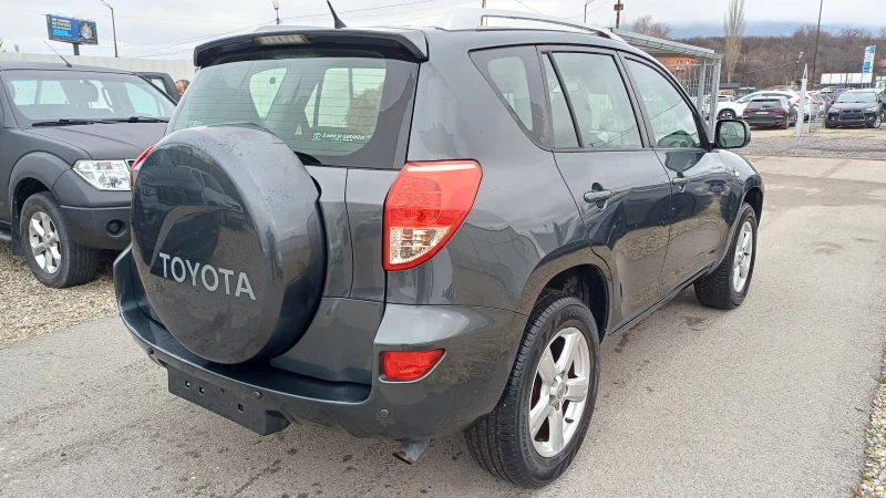 Toyota Rav4 D4D 166 000km, снимка 5 - Автомобили и джипове - 52752865