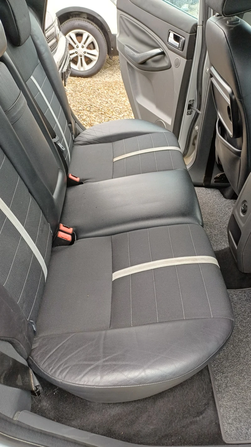 Ford Kuga 2.0TDCI 4х4 136к.с, снимка 12 - Автомобили и джипове - 52752865