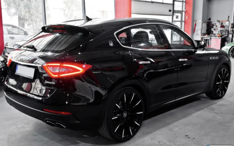Maserati Levante, снимка 2 - Автомобили и джипове - 53401589