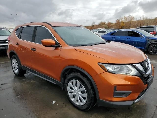 Nissan Rogue, снимка 2 - Автомобили и джипове - 48784393