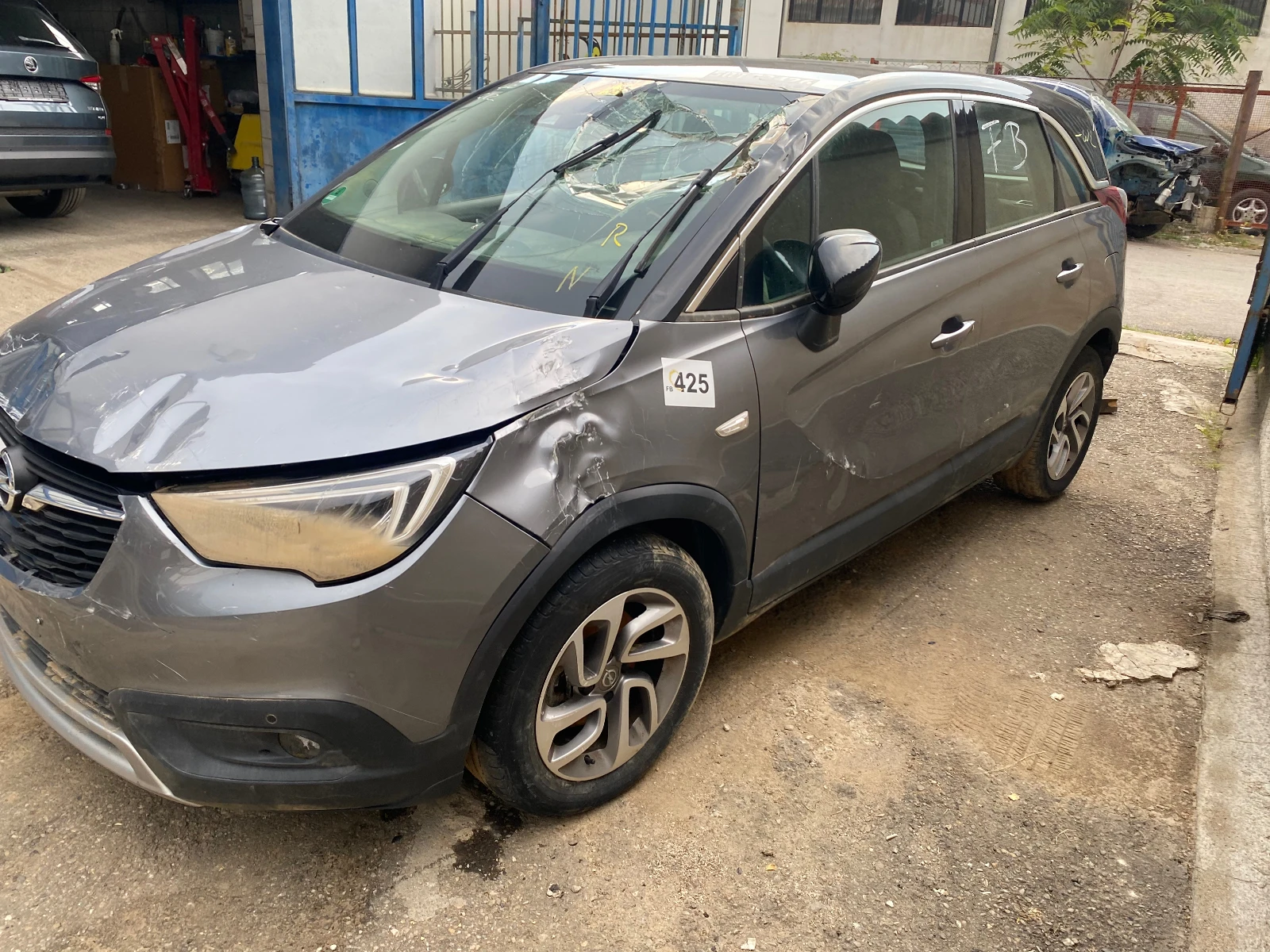 Opel Crossland X 1.2 - изображение 3