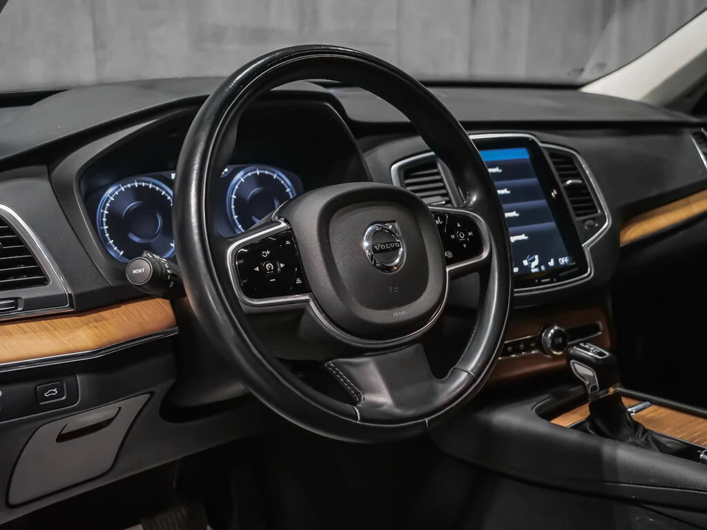 Volvo Xc90 T6 MOMENTUM - изображение 7
