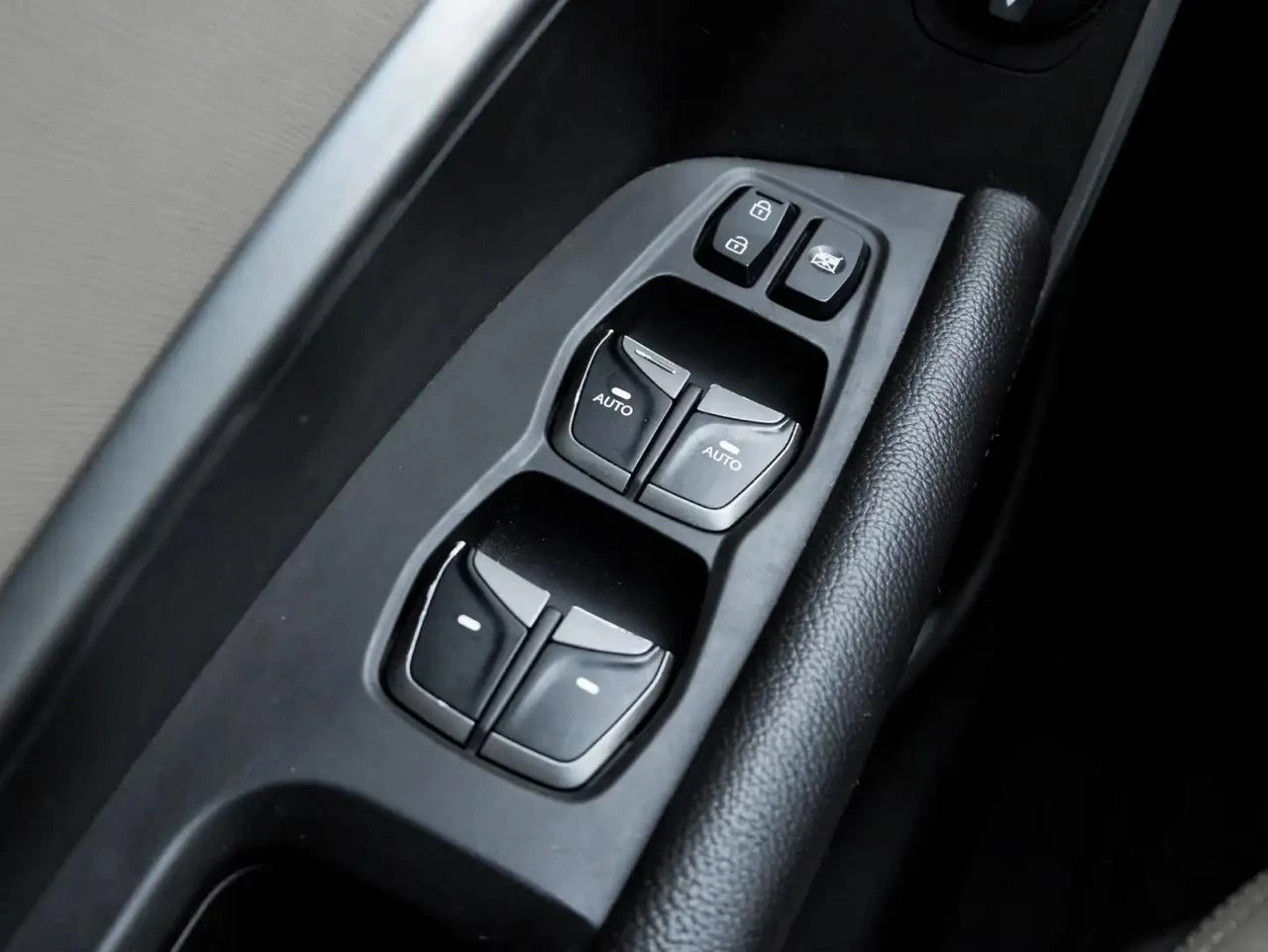 Hyundai Santa fe XL* 3.3i* Обдух* Пано* Infinity Музика - изображение 9