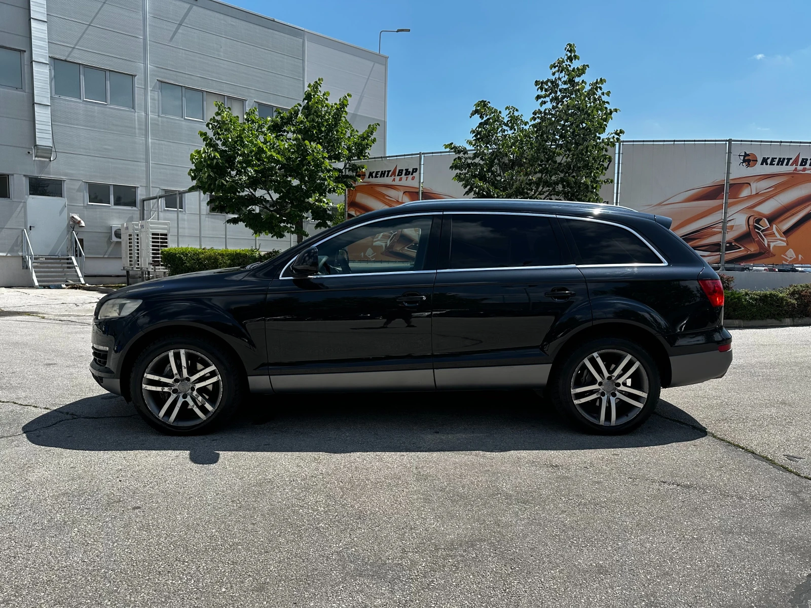 Audi Q7, снимка 2 - Автомобили и джипове - 53683728