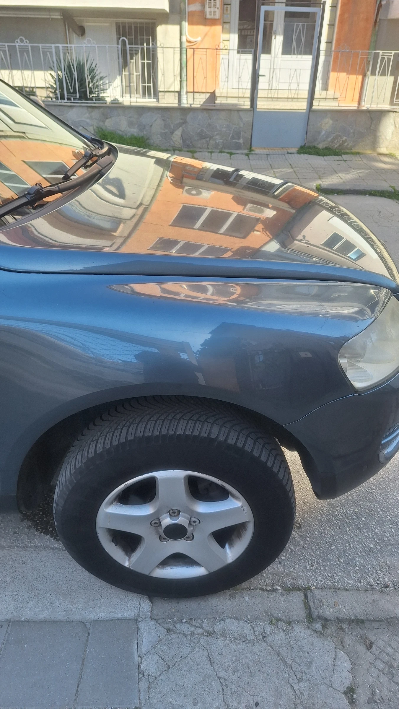 VW Touareg, снимка 12 - Автомобили и джипове - 53801192