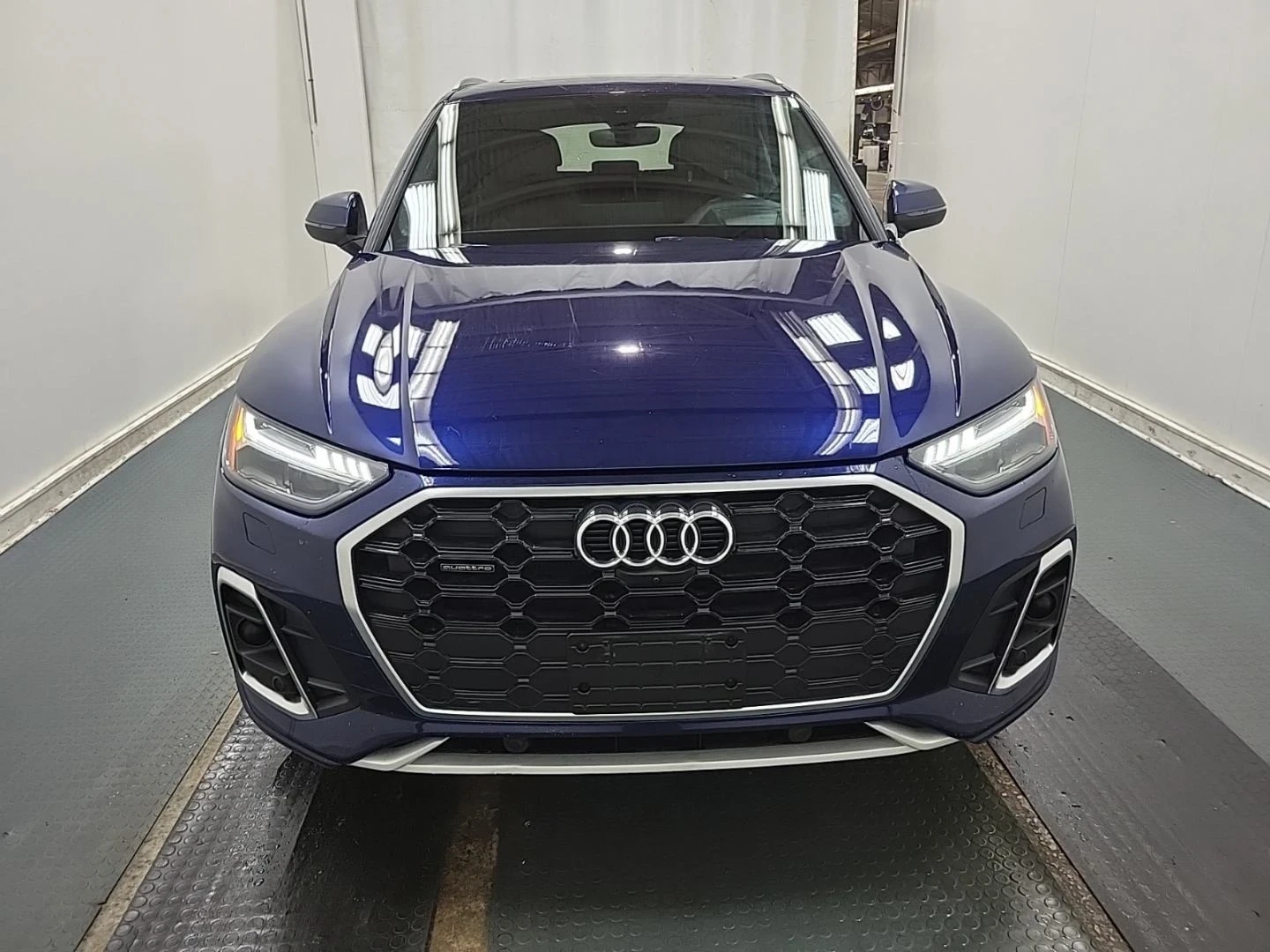 Audi Q5 Technik* S-line* 360View* Подгрев* B&O* Обдух, снимка 2 - Автомобили и джипове - 54073227