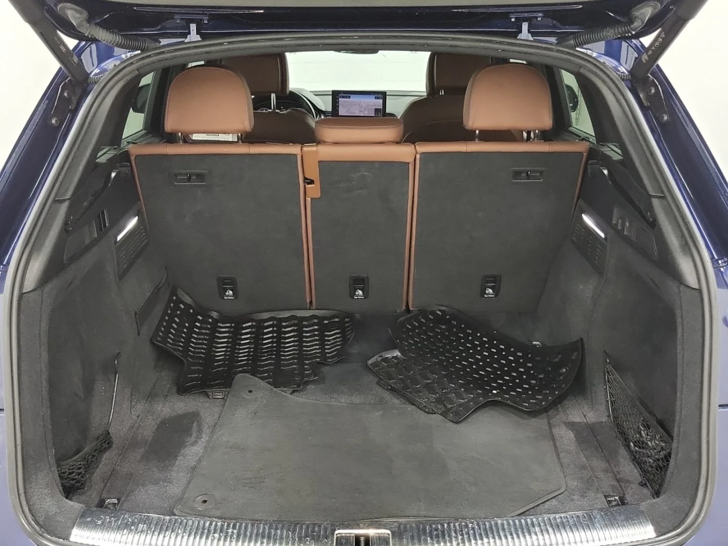 Audi Q5 Technik* S-line* 360View* Подгрев* B&O* Обдух, снимка 15 - Автомобили и джипове - 54073227