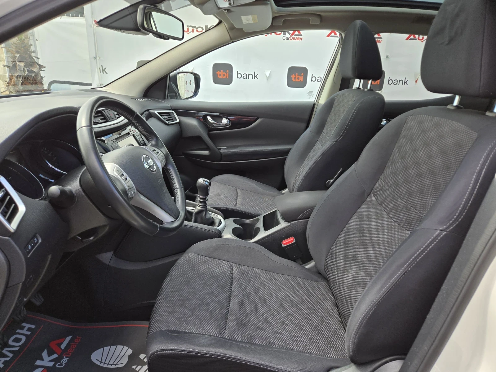 Nissan Qashqai 1.5DCI-110кс= TEKNA= 360= PANO= KEYLESS= EURO 6B, снимка 7 - Автомобили и джипове - 54096450