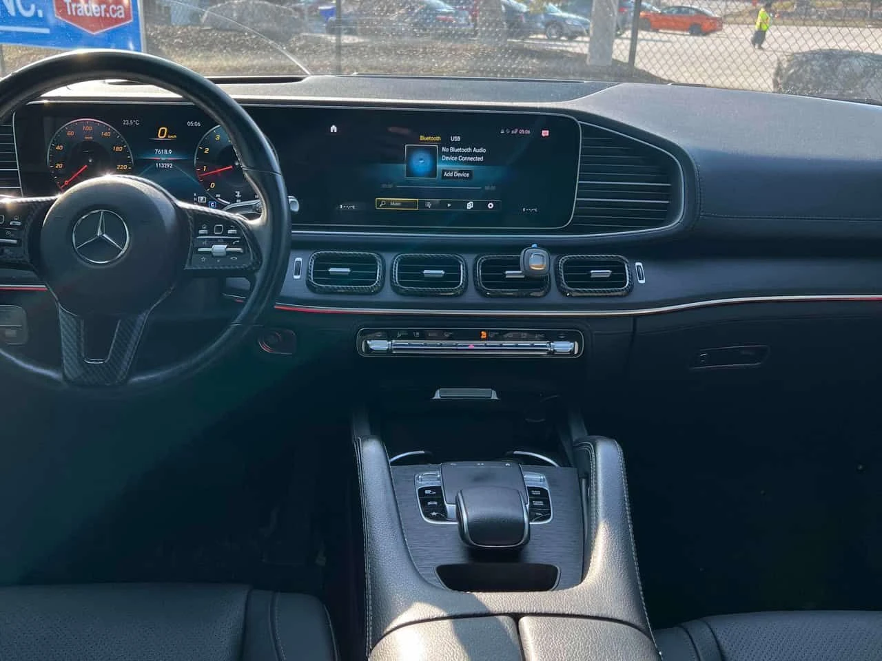 Mercedes-Benz GLE 350 BURMESTER/ПАНОРАМА/HUD/БЕЗ ЗАБЕЛЕЖКИ , снимка 9 - Автомобили и джипове - 54183361