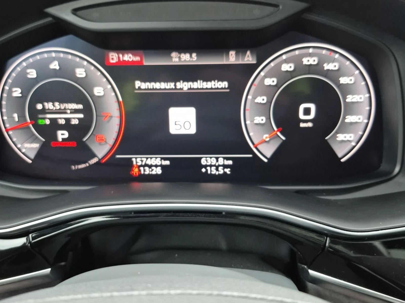 Audi Q8 Technik* S-line* Distronic* 360View* Масажи* Soft, снимка 7 - Автомобили и джипове - 54741887
