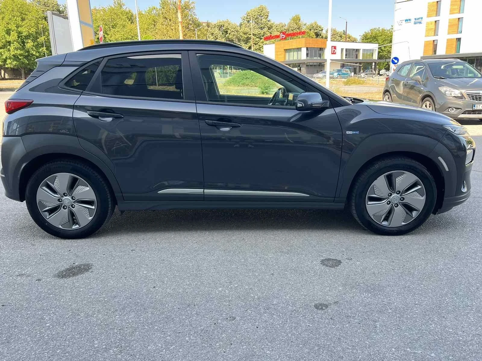 Hyundai Kona 64 КW, снимка 7 - Автомобили и джипове - 55861791