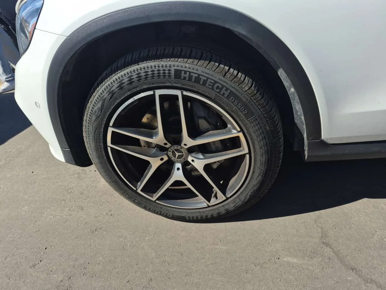 Mercedes-Benz GLC 300 AMG-PACK| PANO| MEMORY| ПОДГРЕВИ| 2 КЛЮЧА| , снимка 6 - Автомобили и джипове - 56208694