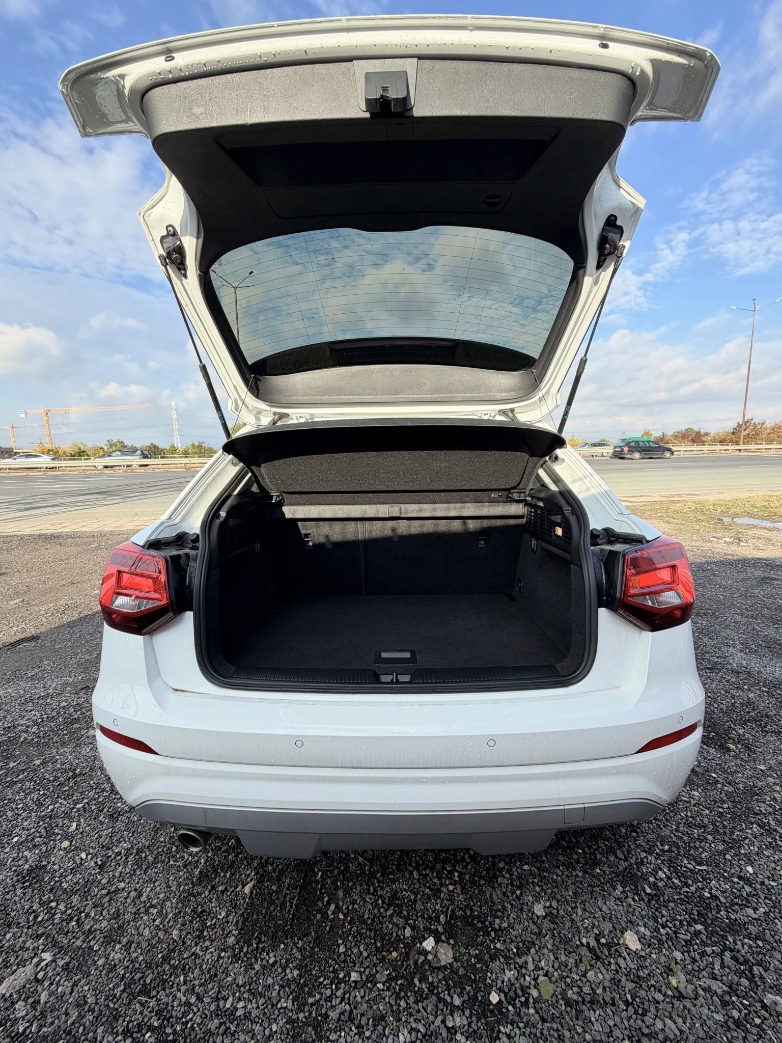 Audi Q2 S-line| Distronic| ���������| Start/Stop|  | Mobile.bg � ����������� 16