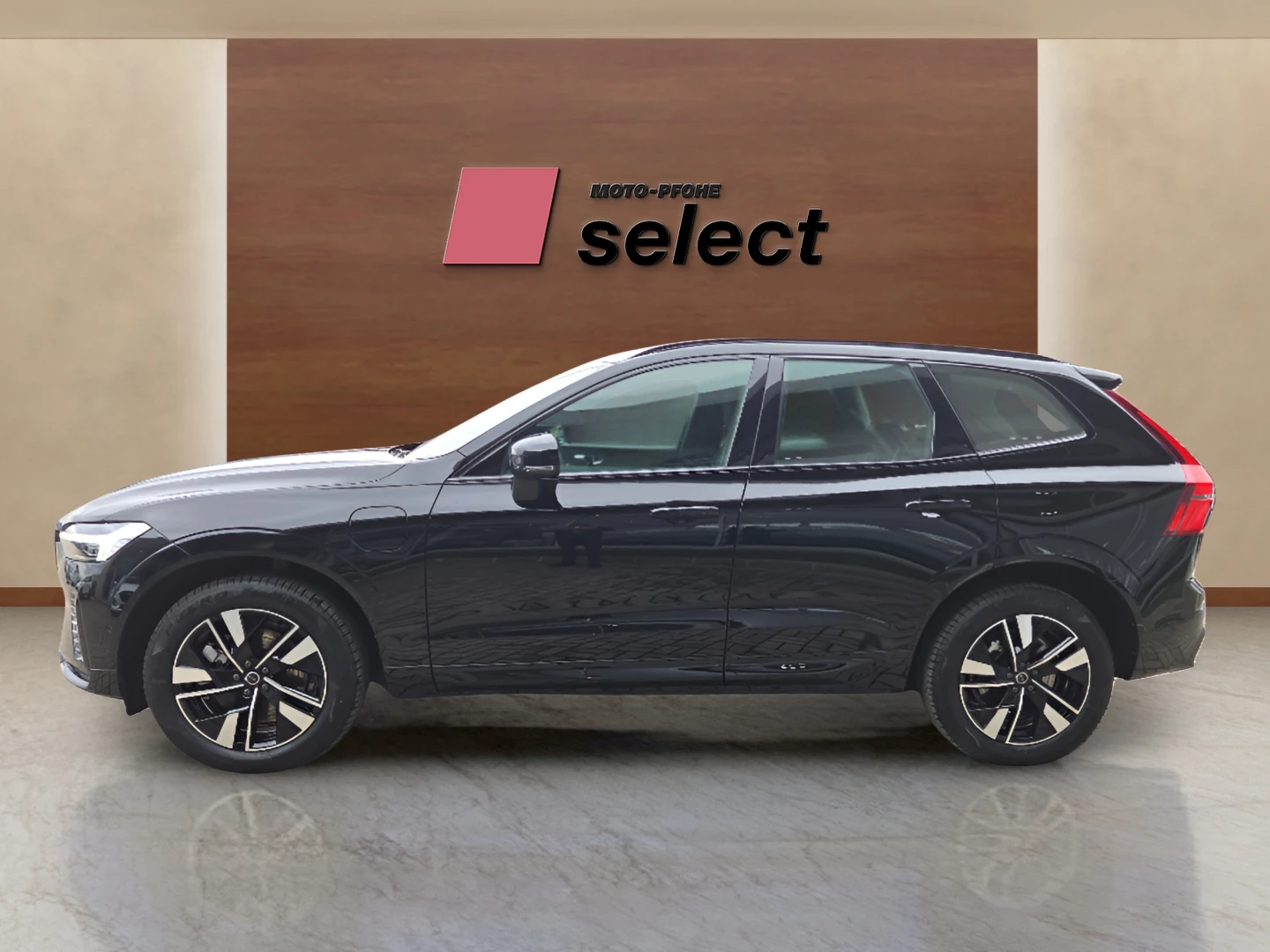 Volvo XC60 2.0 T8 Phev, снимка 2 - Автомобили и джипове - 56663297