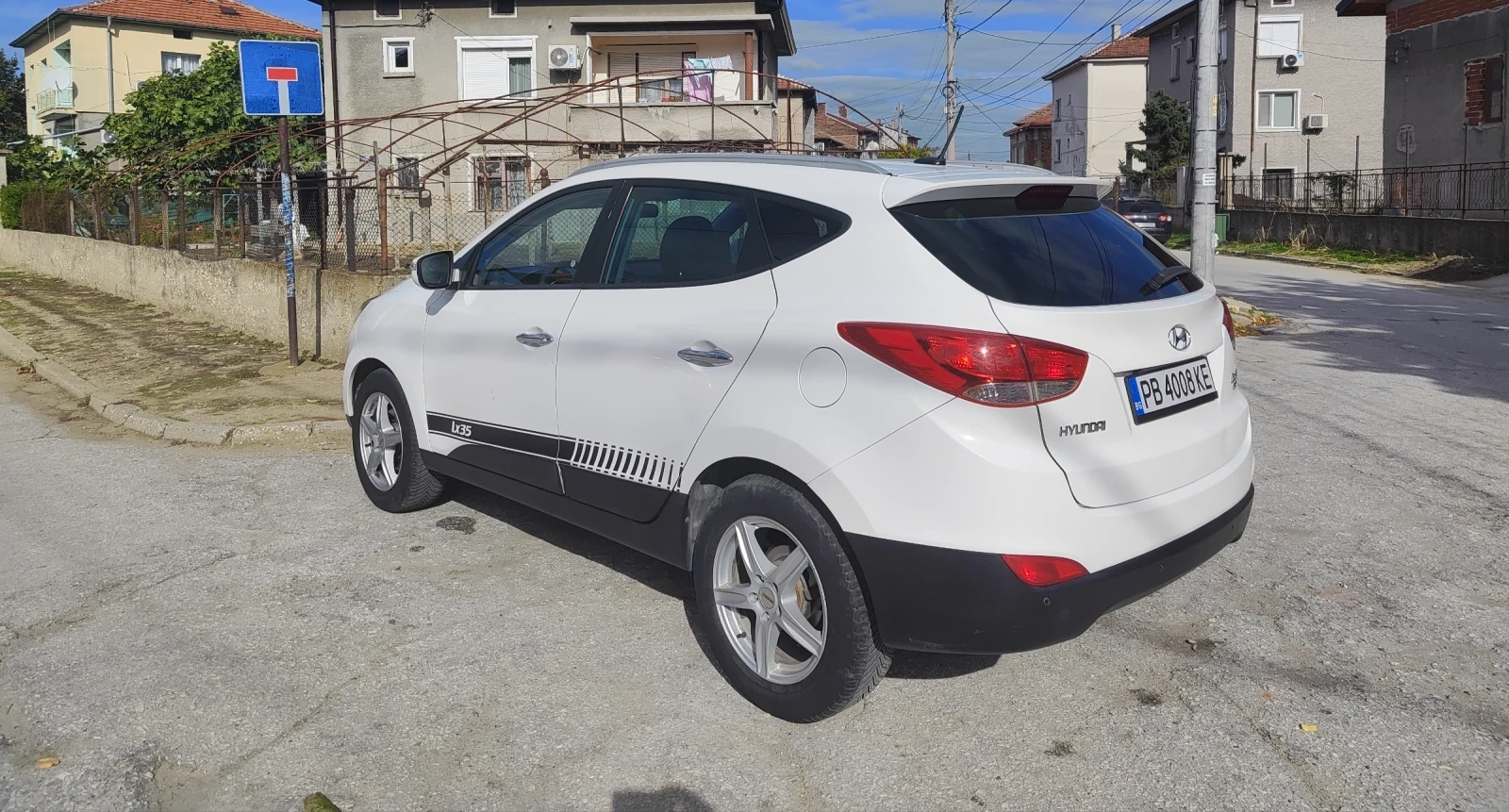 Hyundai IX35 1.7 Crdi, снимка 3 - Автомобили и джипове - 56697502
