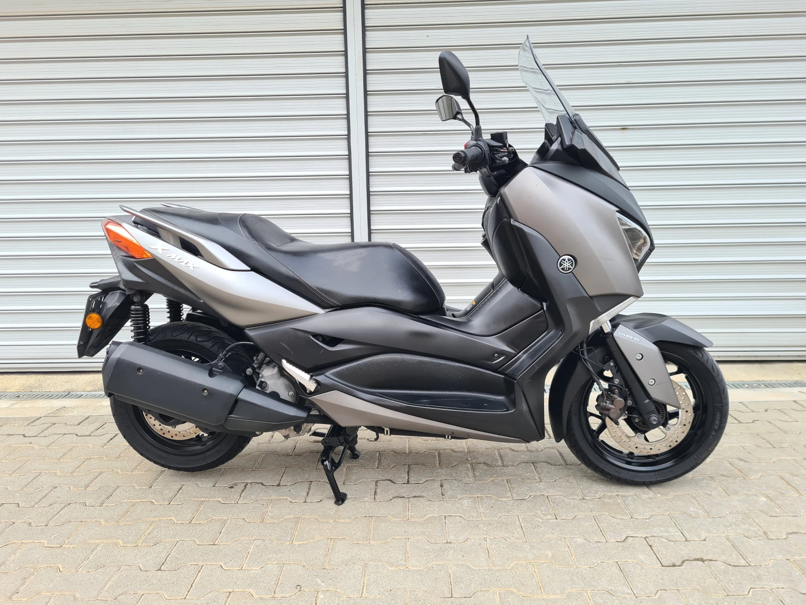 Yamaha X-max 300i ABS, снимка 2 - Мотоциклети и мототехника - 54057585