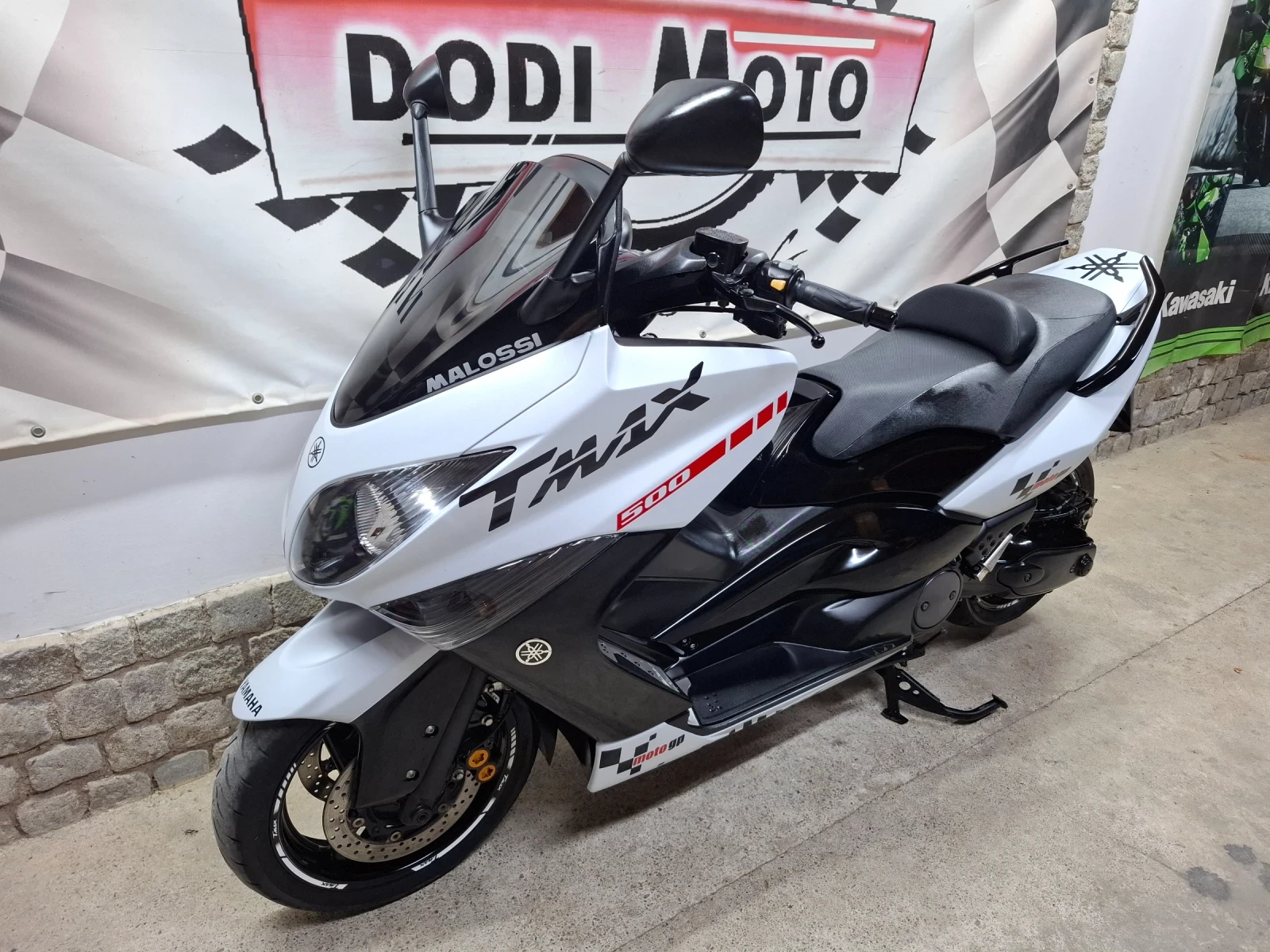 Yamaha T-max 500i / WhiteMax / 