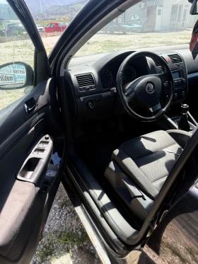 VW Golf 1.6 FSi , снимка 5