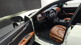 Maserati Ghibli * 3.0* КОЖА* ПОДГРЕВ* ШИБИДАХ* КАМЕРА* NAVI* , снимка 10