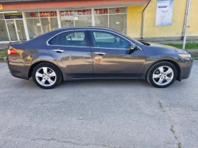 Honda Accord 2, 4* 201* AC* F1* XENON* PDC* КОЖА* AUT - 13777 лв. - 32860493 6