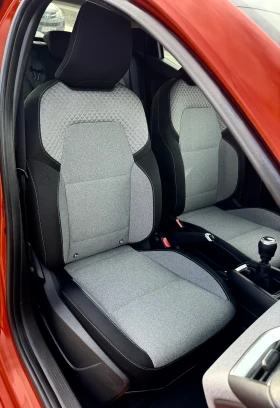 Renault Clio, снимка 11 - Автомобили и джипове - 53605521