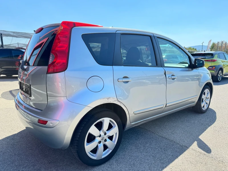 Nissan Note 1.6i-АВТОМАТИК-KEYLESS-PARKTRONIC, снимка 5 - Автомобили и джипове - 46885333