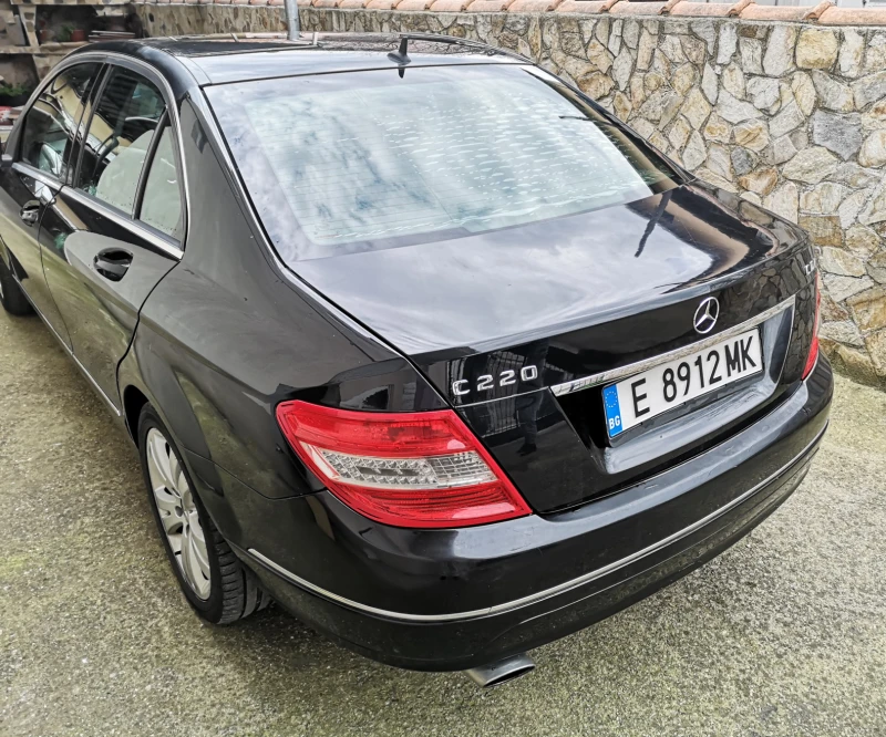 Mercedes-Benz C 220 AVANGARDE, снимка 2 - Автомобили и джипове - 47530751