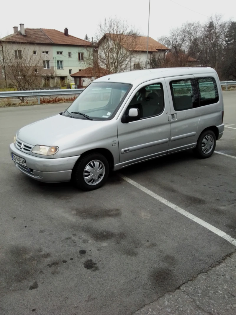 Citroen Berlingo, снимка 2 - Автомобили и джипове - 49238630