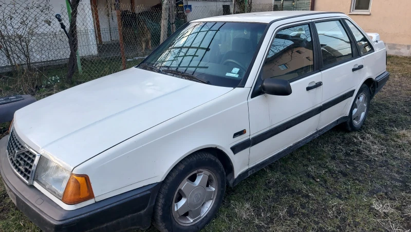 Volvo 440, снимка 2 - Автомобили и джипове - 49273998