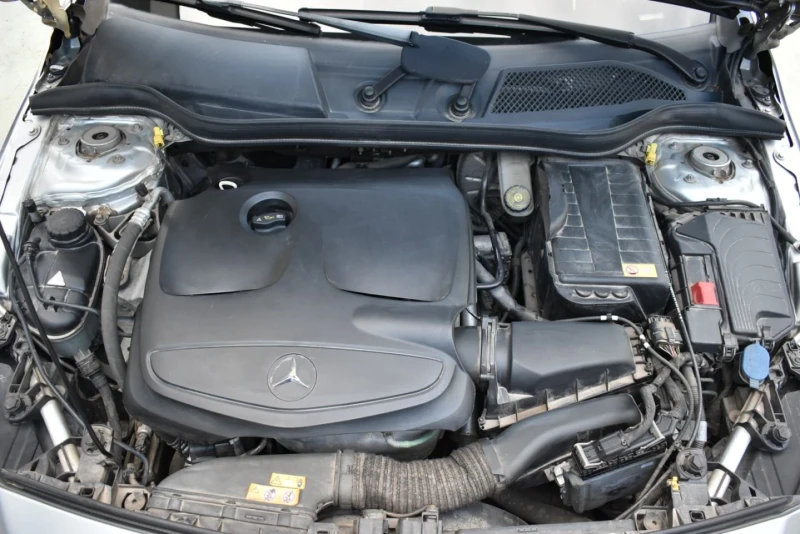 Mercedes-Benz A 180, снимка 7 - Автомобили и джипове - 51939801