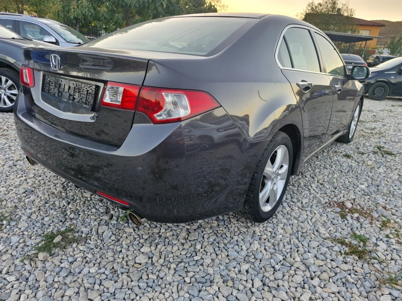 Honda Accord 2, 4* 201* AC* F1* XENON* PDC* КОЖА* AUT, снимка 5 - Автомобили и джипове - 50887262