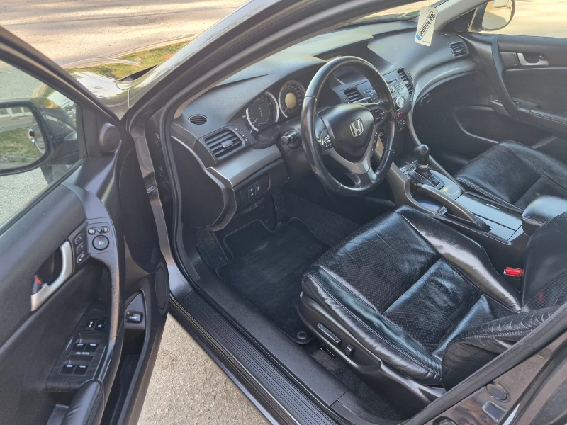 Honda Accord 2, 4* 201* AC* F1* XENON* PDC* КОЖА* AUT, снимка 9 - Автомобили и джипове - 50887262