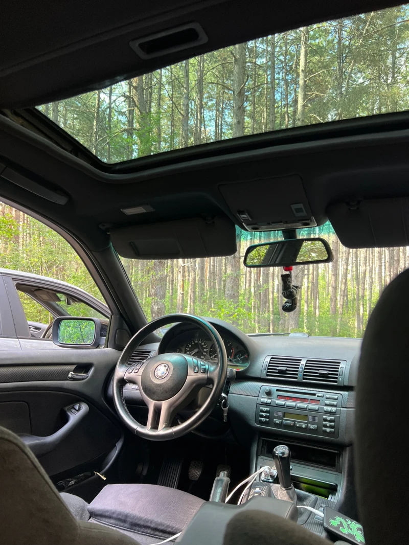 BMW 330, снимка 15 - Автомобили и джипове - 52426777