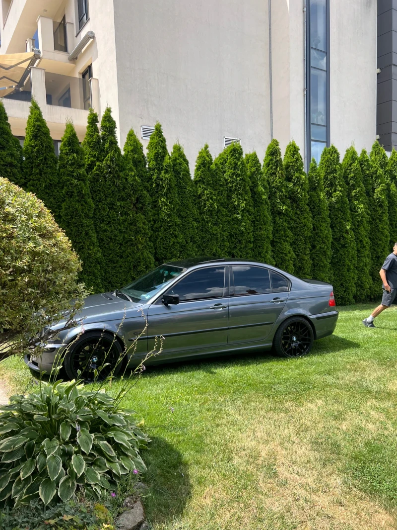 BMW 330, снимка 8 - Автомобили и джипове - 52426777