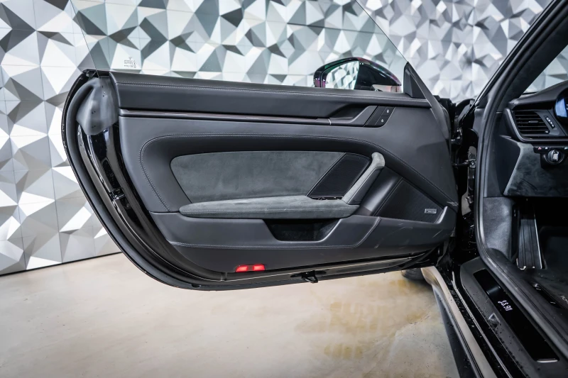 Porsche 911 GT3* Carbon* Bose, снимка 7 - Автомобили и джипове - 52008507