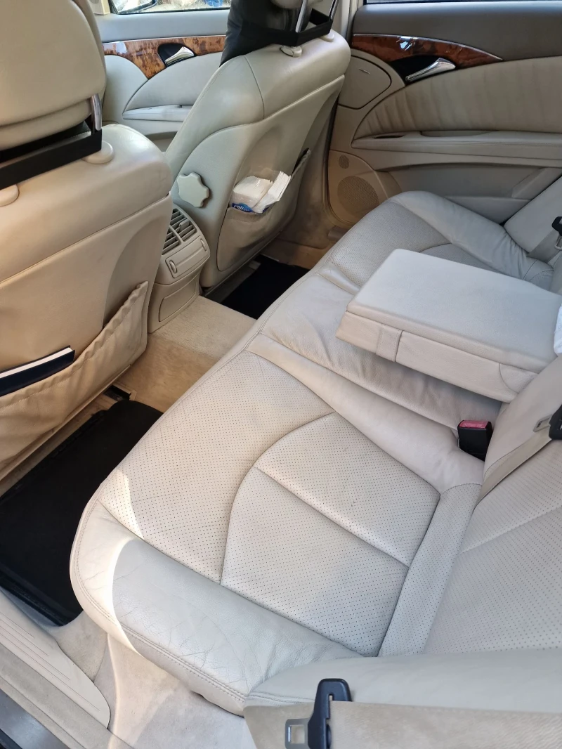 Mercedes-Benz E 320 W211 , снимка 12 - Автомобили и джипове - 52432472