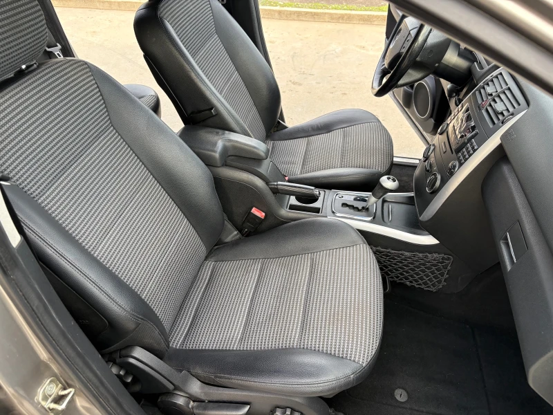 Mercedes-Benz B 200 AVTOMAT, снимка 10 - Автомобили и джипове - 52482774