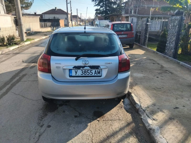Toyota Corolla 2002, снимка 2 - Автомобили и джипове - 52617990