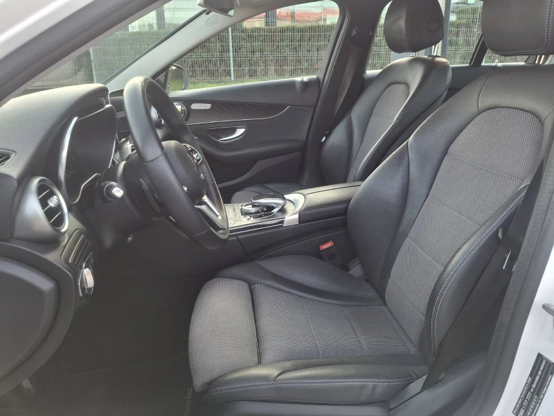 Mercedes-Benz C 180, снимка 10 - Автомобили и джипове - 52841998