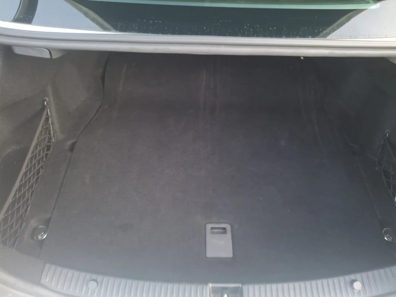 Mercedes-Benz C 180, снимка 13 - Автомобили и джипове - 52841998