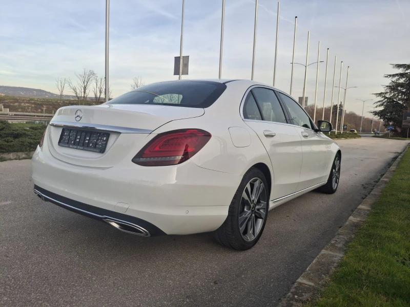 Mercedes-Benz C 180, снимка 5 - Автомобили и джипове - 52841998